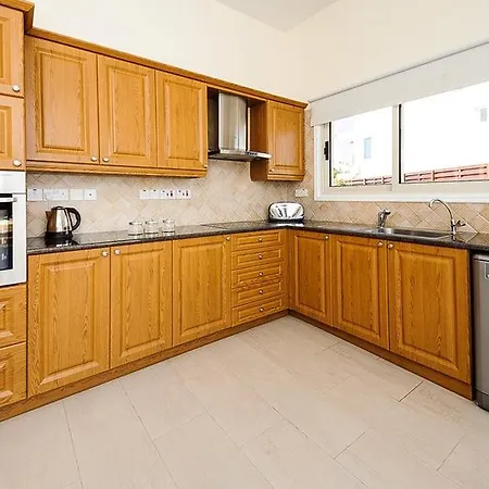 Protaras Holiday Villa 196 *